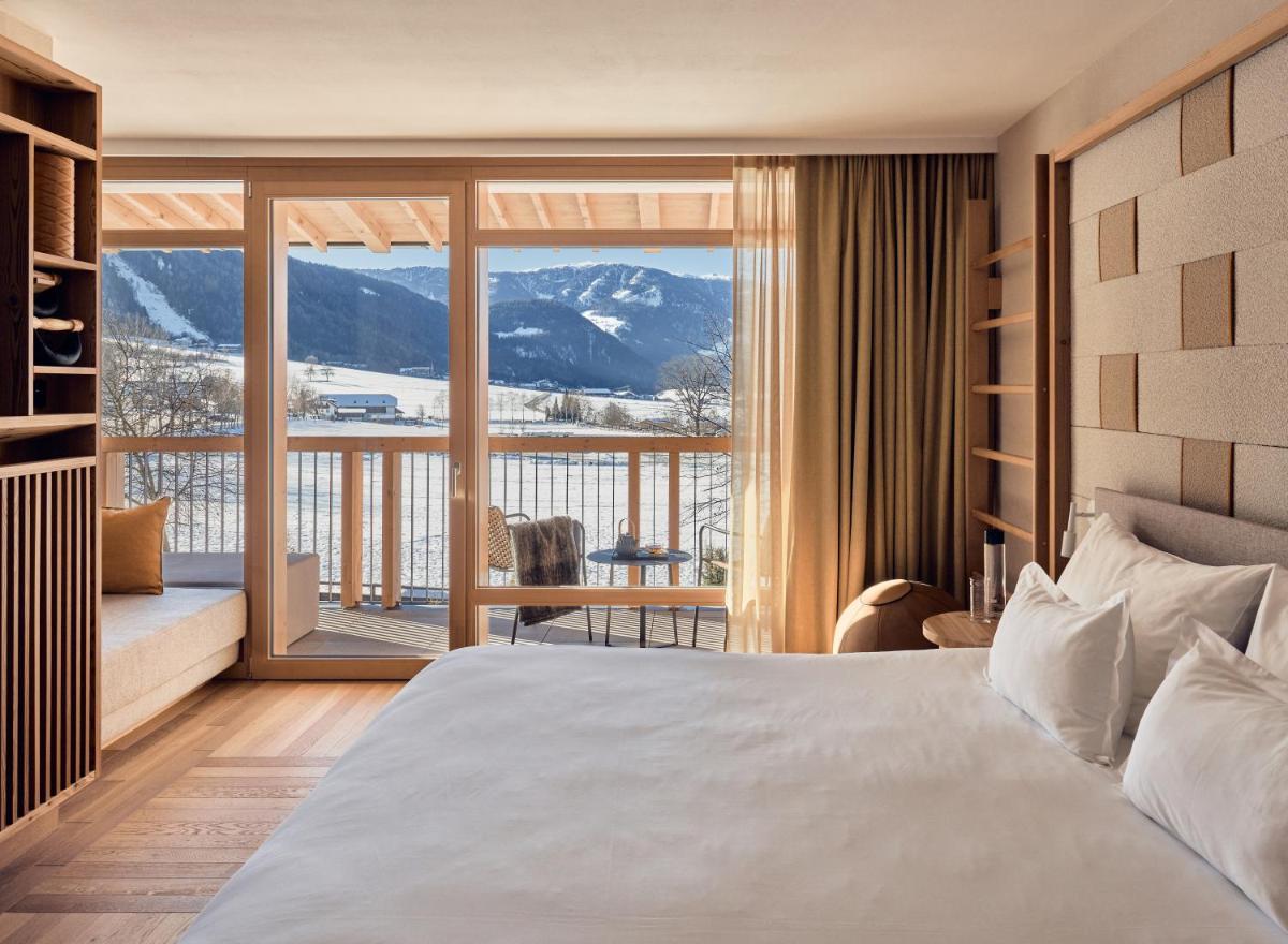 Falkensteiner Hotel Kronplatz - The Leading Hotels of the World