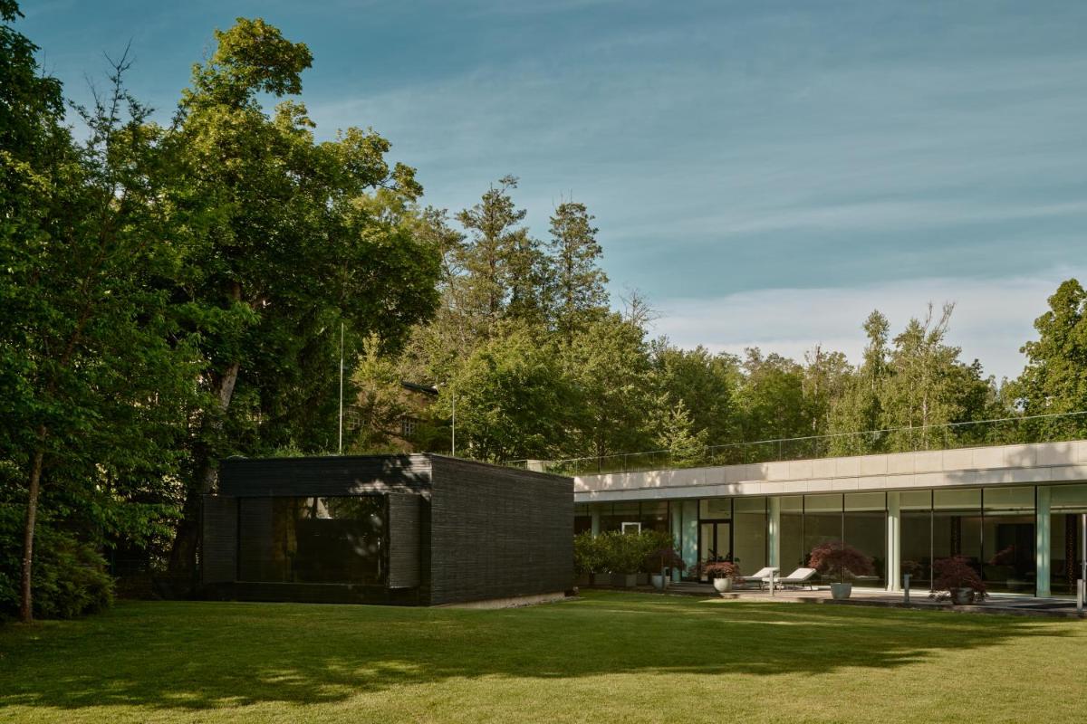 Falkensteiner Schlosshotel Velden – The Leading Hotels of the World