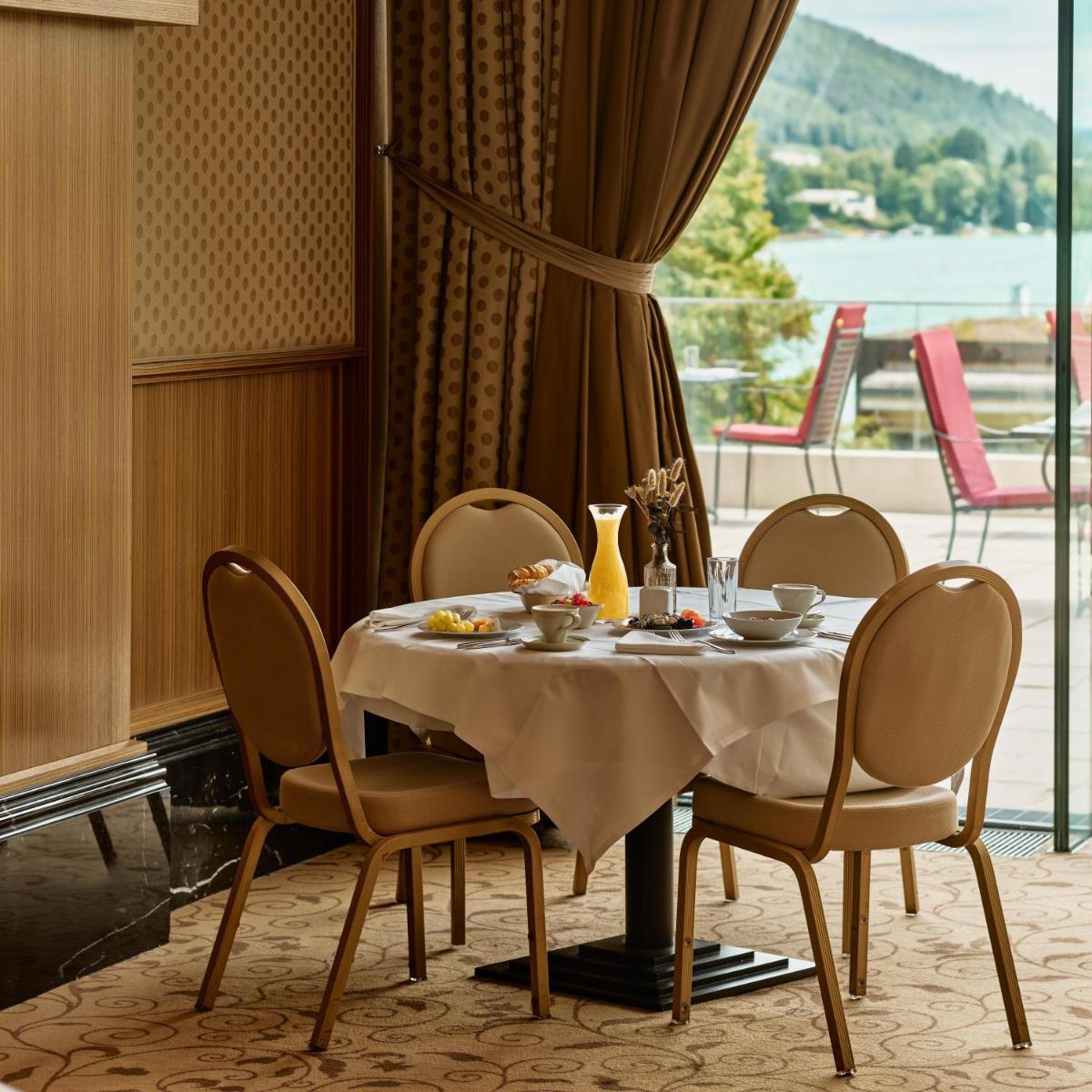 Falkensteiner Schlosshotel Velden – The Leading Hotels of the World