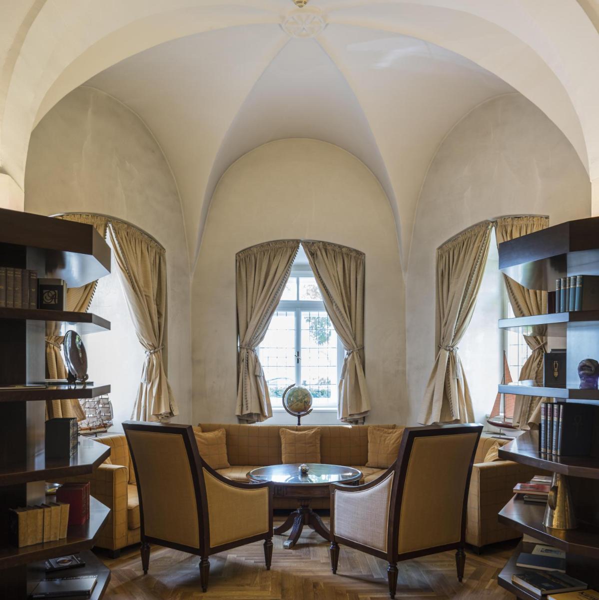 Falkensteiner Schlosshotel Velden – The Leading Hotels of the World