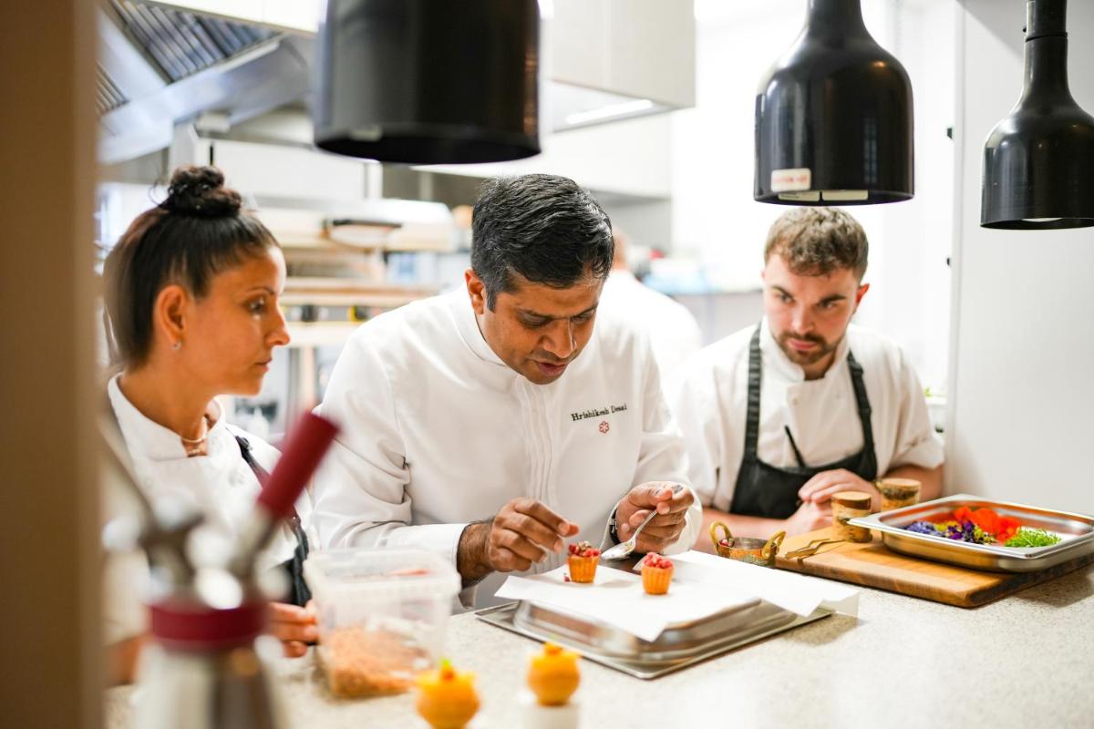 Farlam Hall Hotel & Restaurant