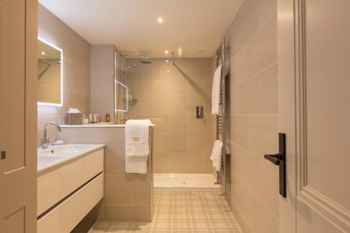 Farlam Hall Hotel & Restaurant