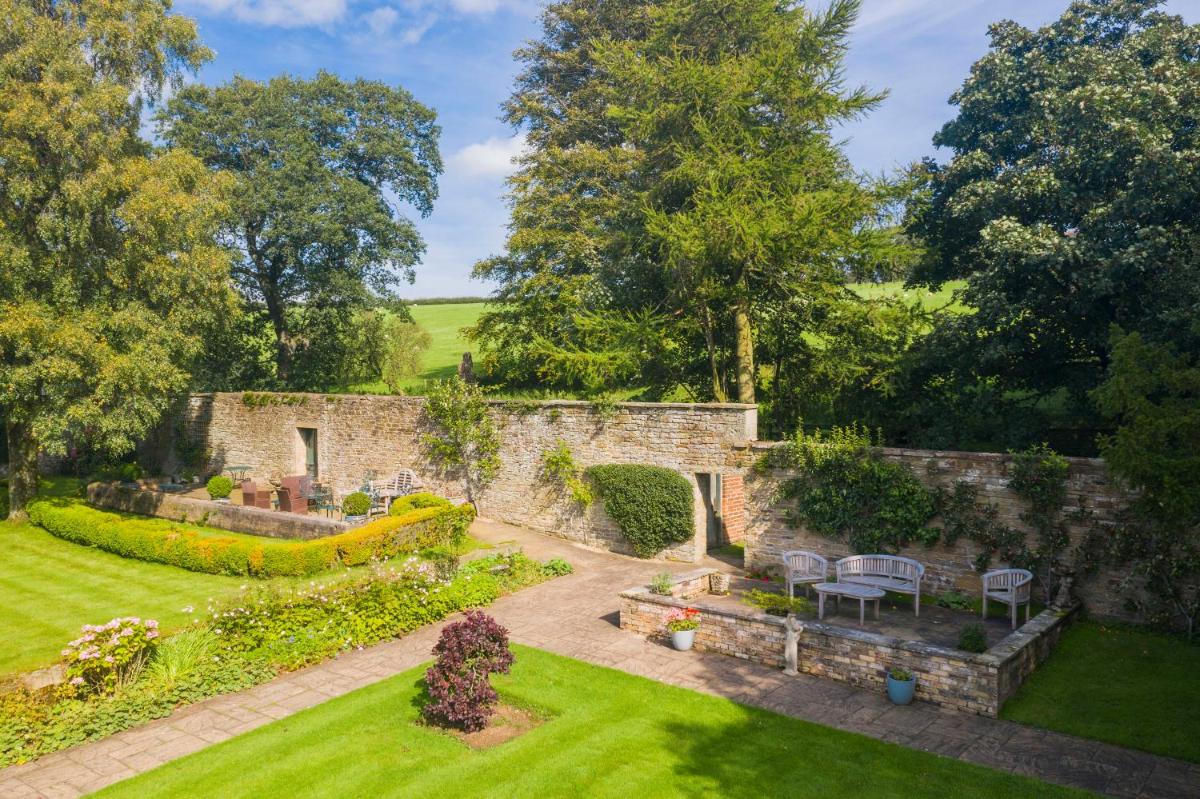 Farlam Hall Hotel & Restaurant