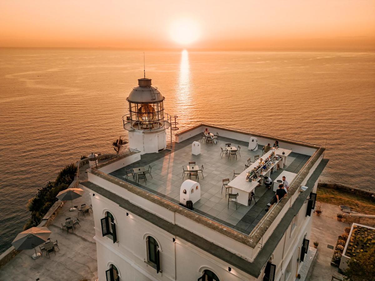 Faro Punta Imperatore