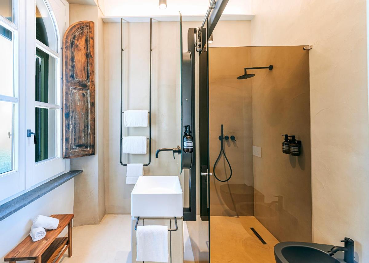 Faro Punta Imperatore