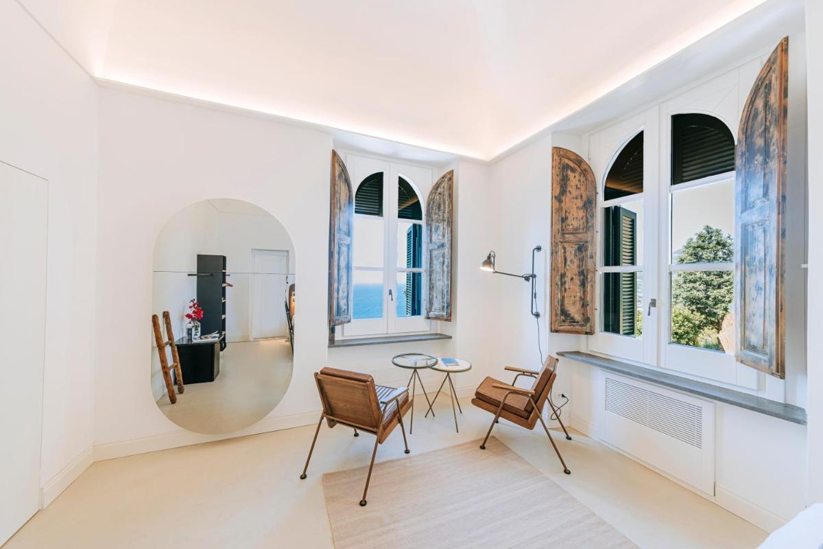 Faro Punta Imperatore