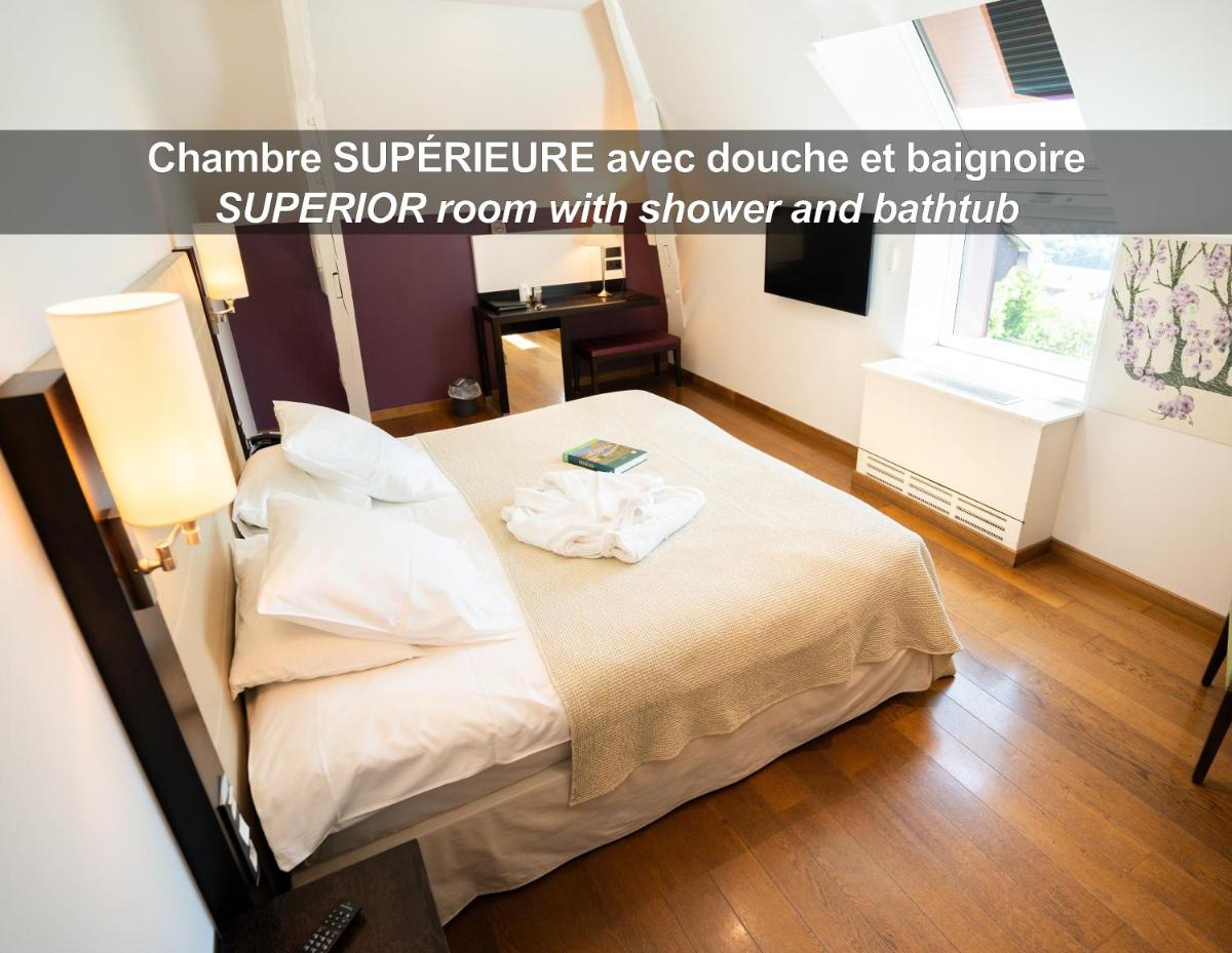 HÔTEL LA FERME DE BOURRAN - RODEZ - parking privé avec bornes pour voitures électriques