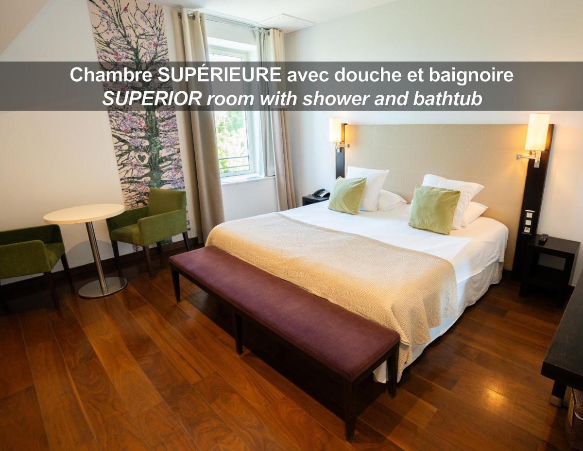 HÔTEL LA FERME DE BOURRAN - RODEZ - parking privé avec bornes pour voitures électriques