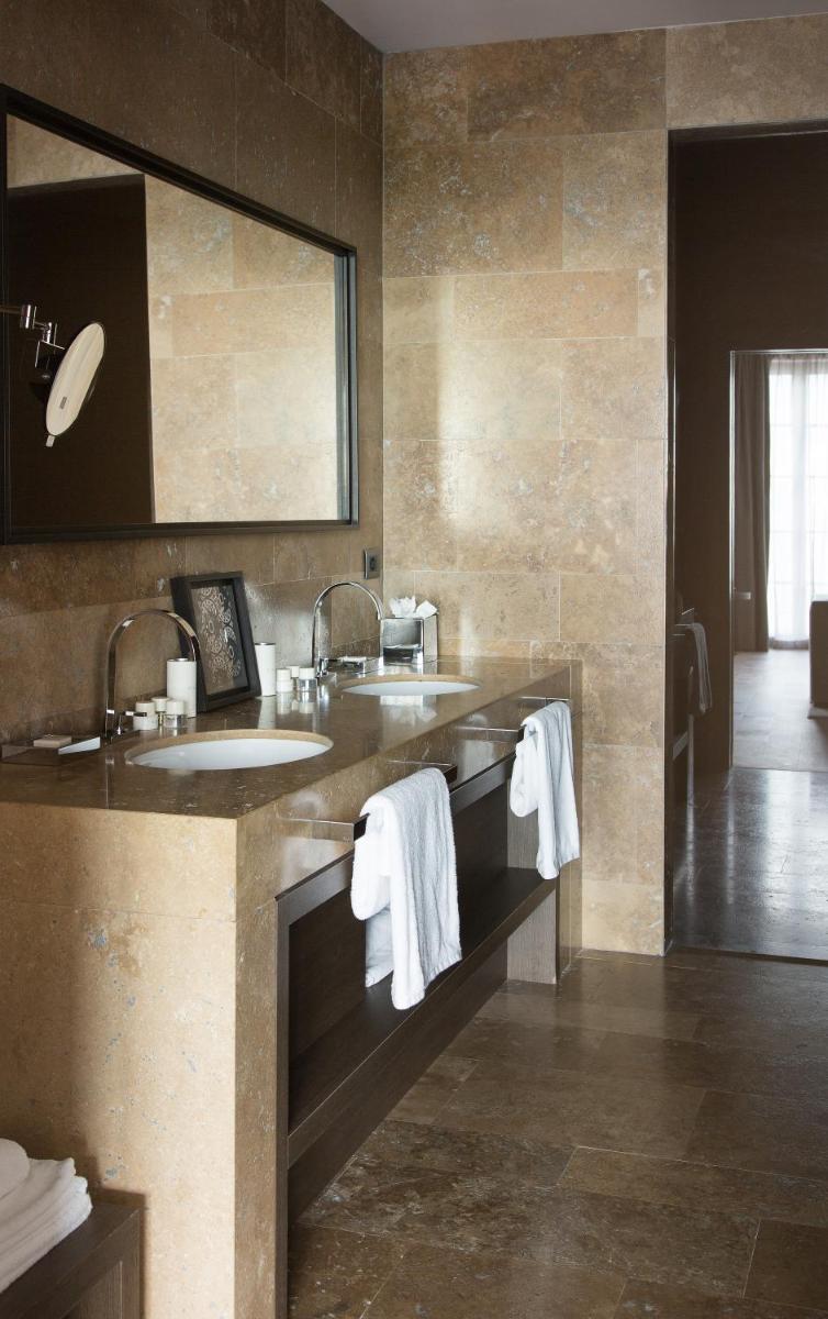 Filario Hotel & Residences