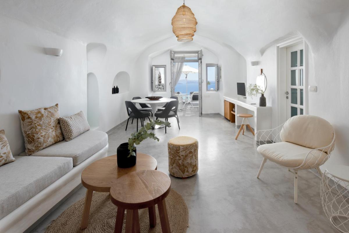 Filotera Suites