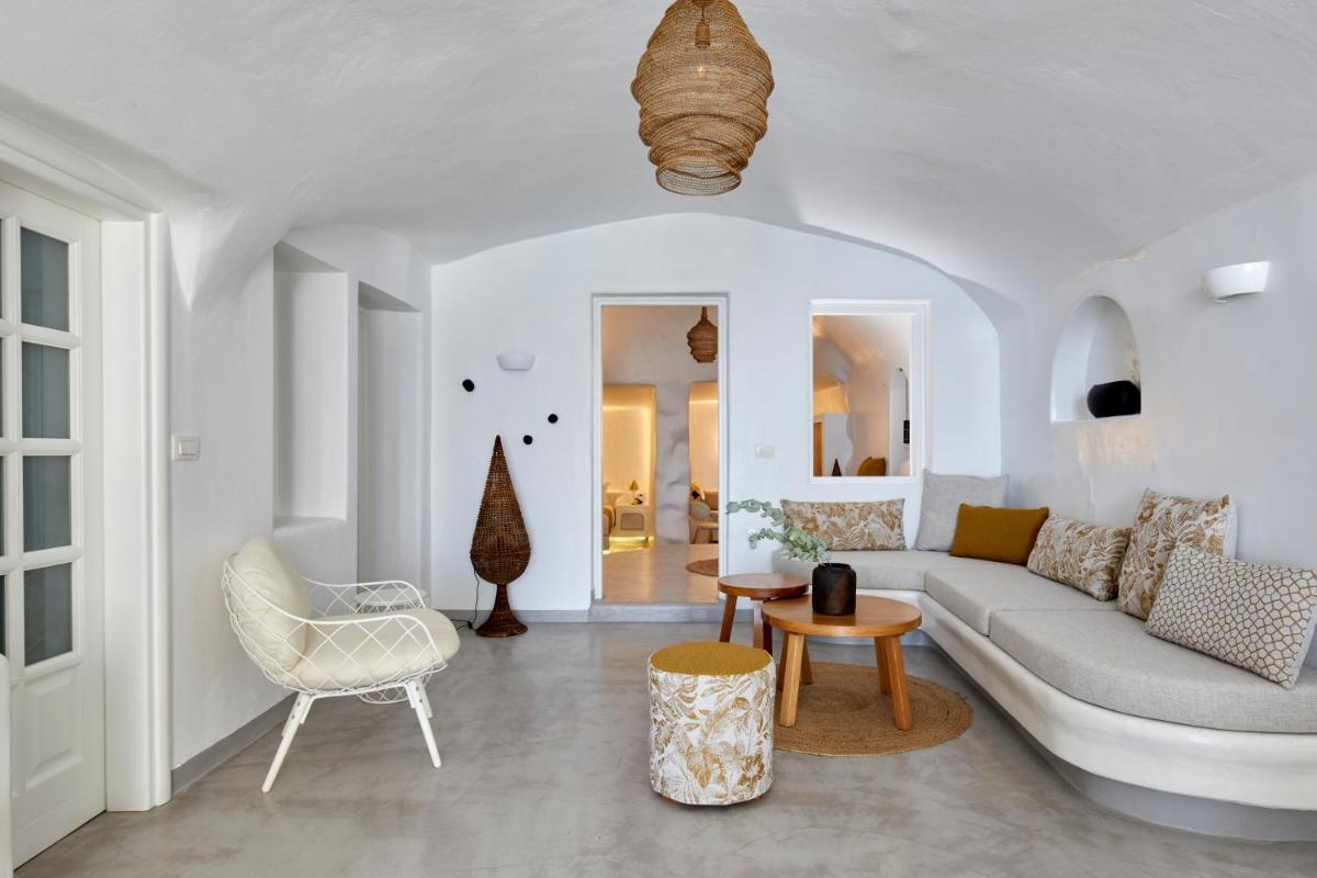 Filotera Suites
