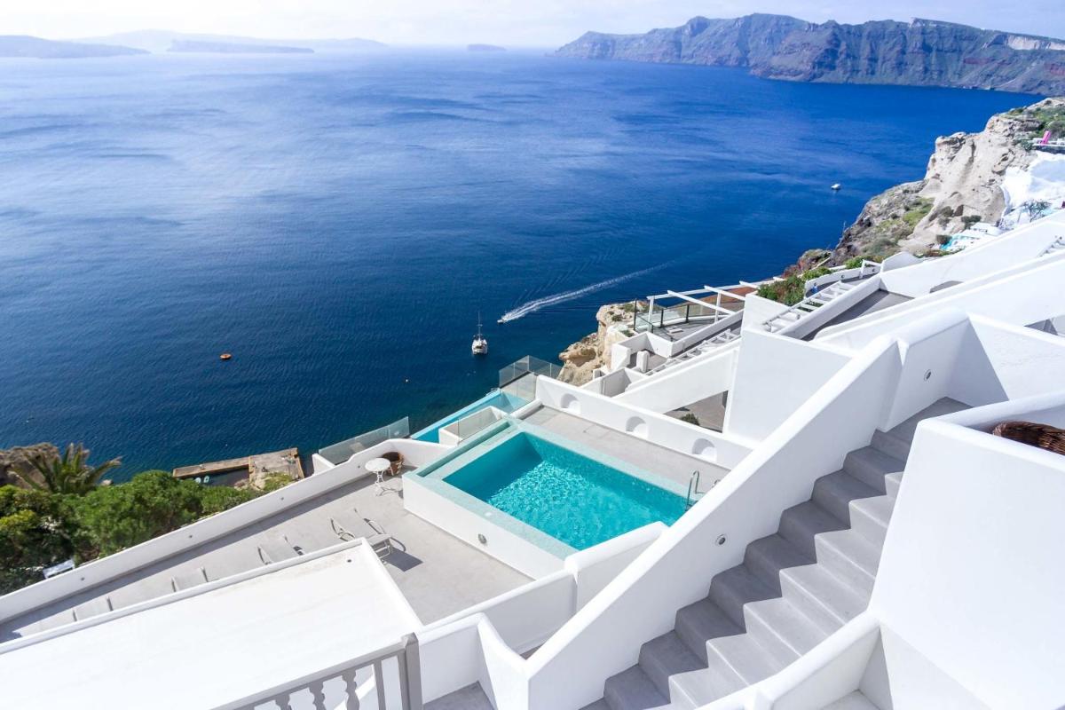 Filotera Suites