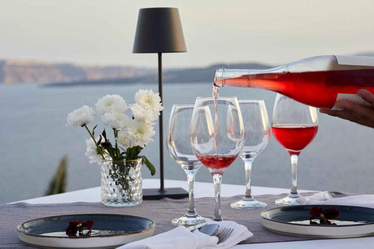 Filotera Suites