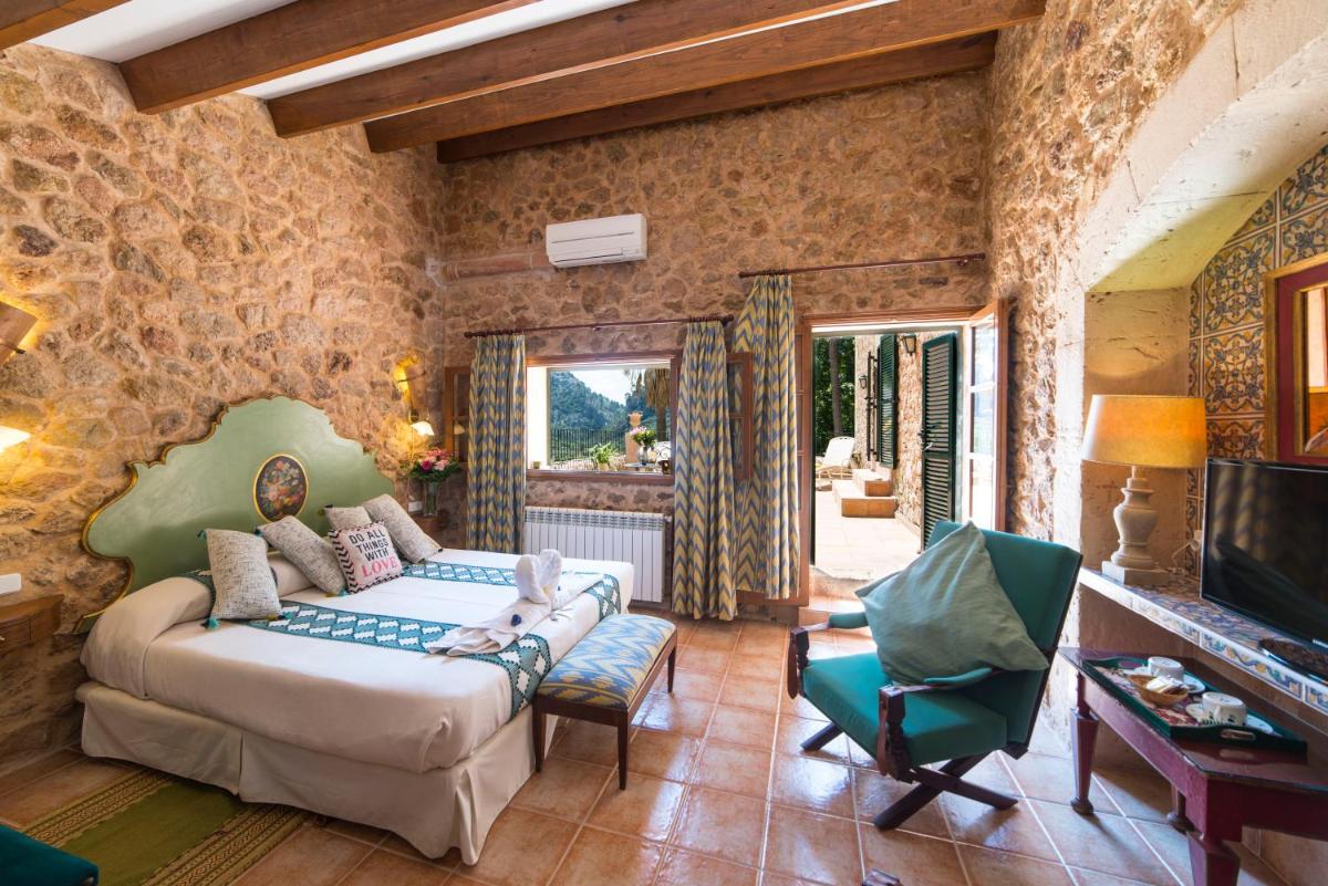 Finca Son Brondo Apartments