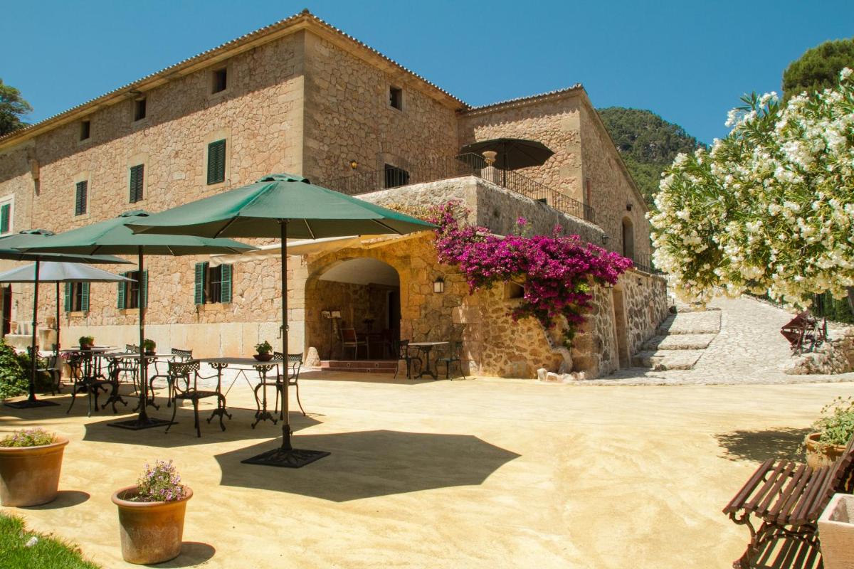 Finca Son Brondo Apartments