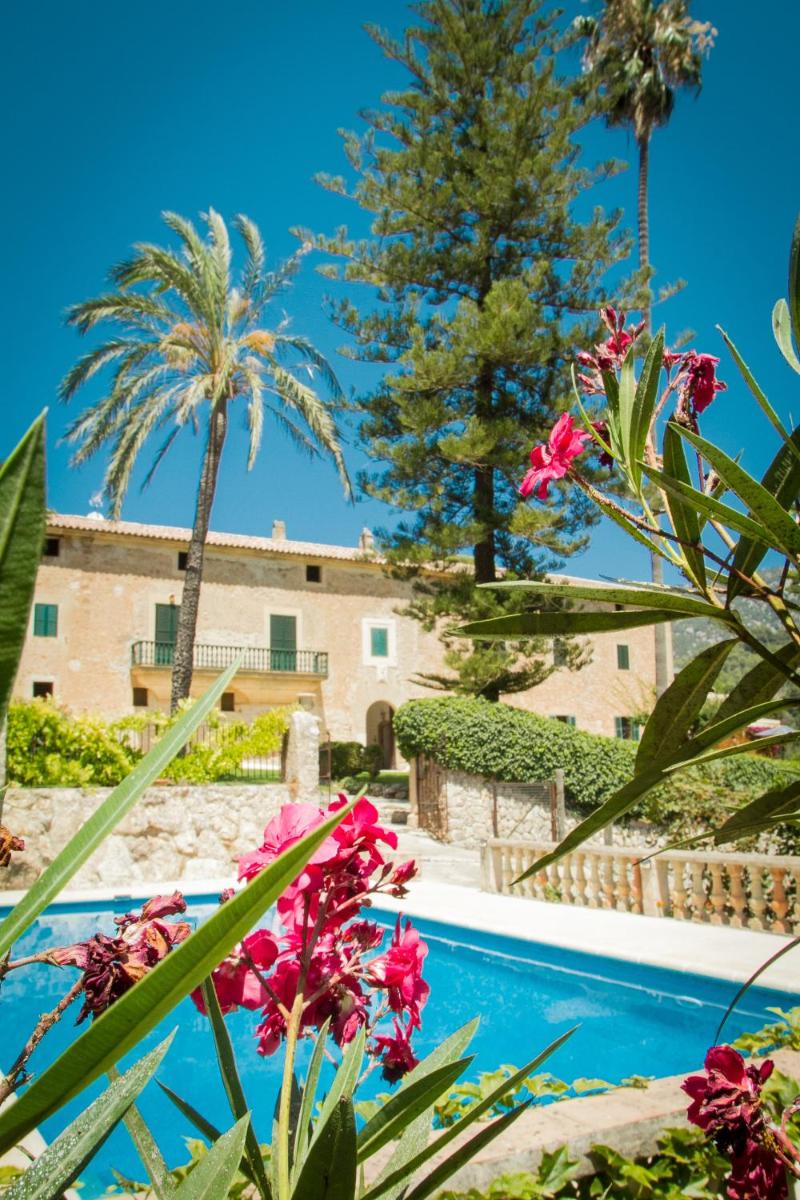 Finca Son Brondo Apartments