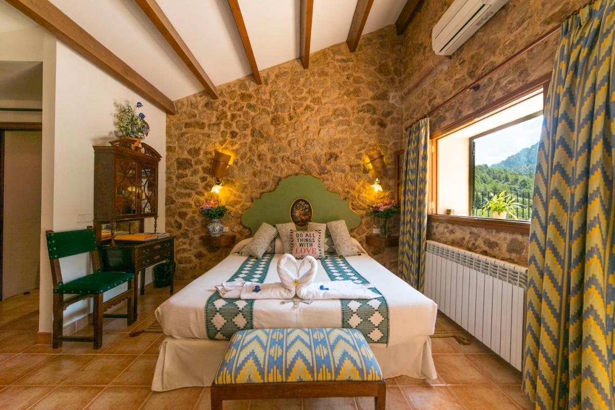 Finca Son Brondo Apartments