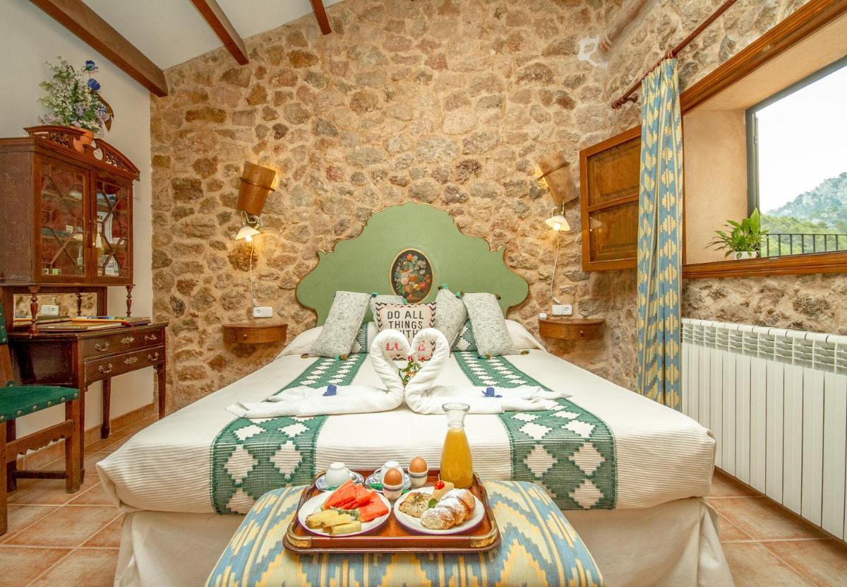 Finca Son Brondo Apartments