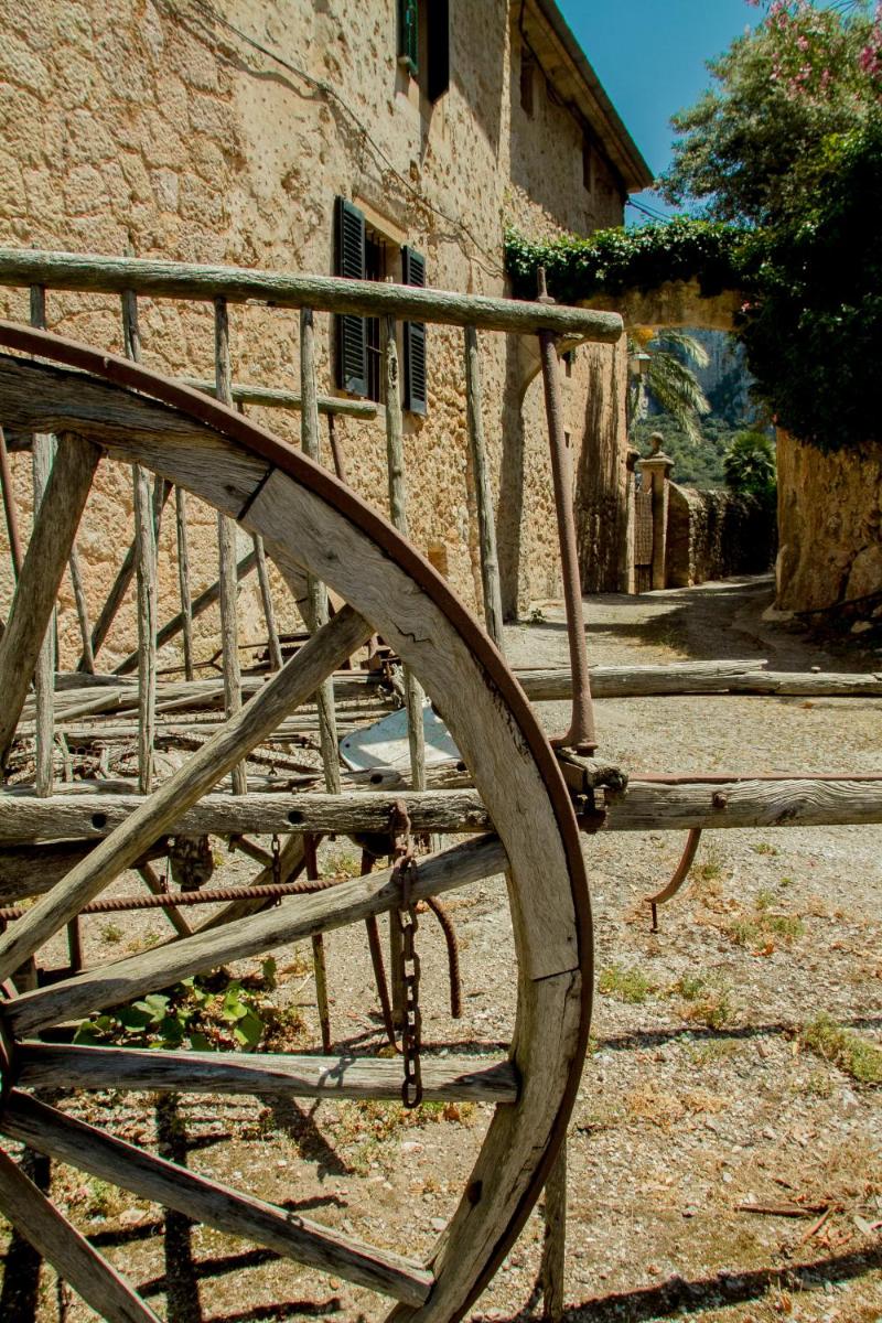 Finca Son Brondo Apartments