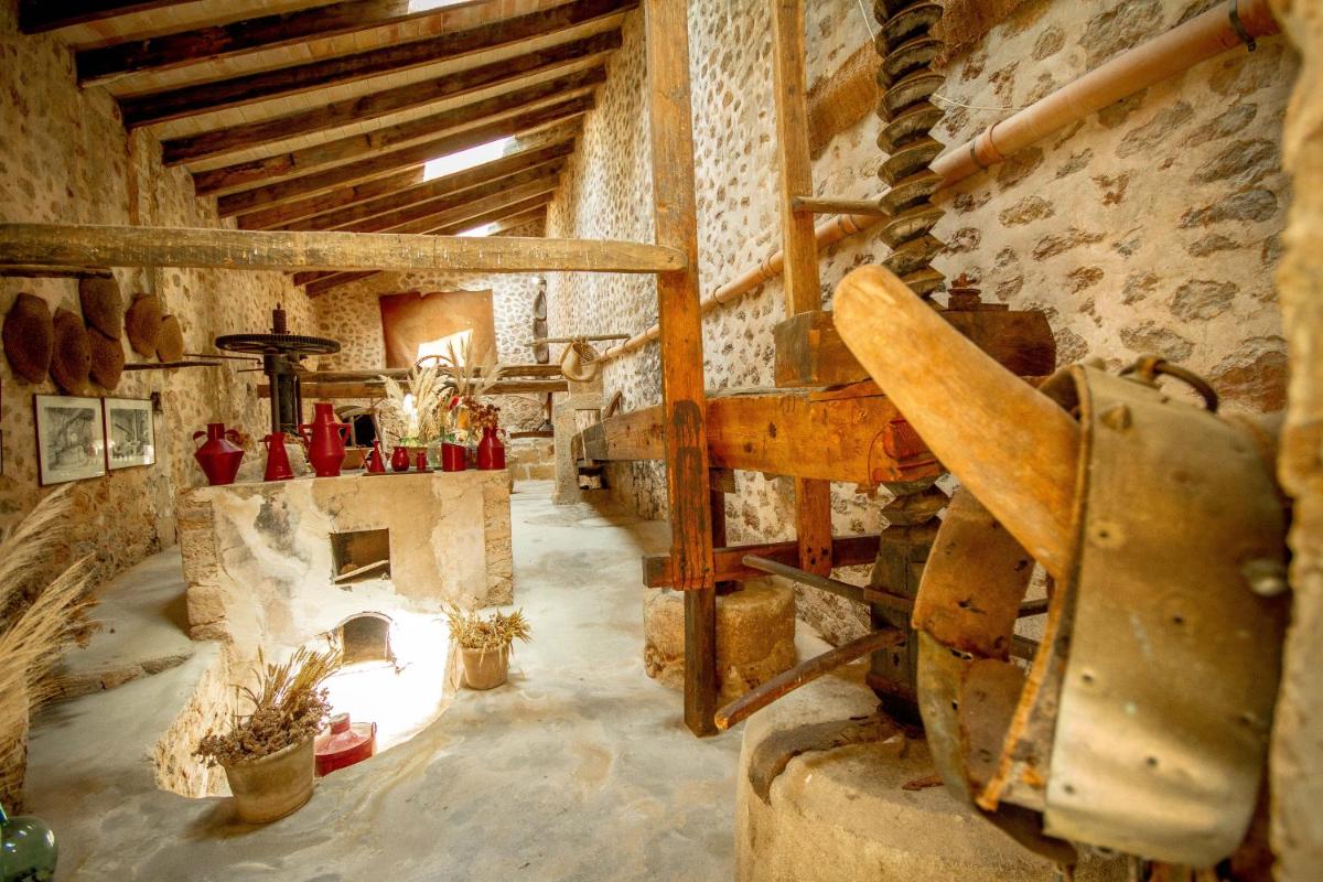 Finca Son Brondo Apartments