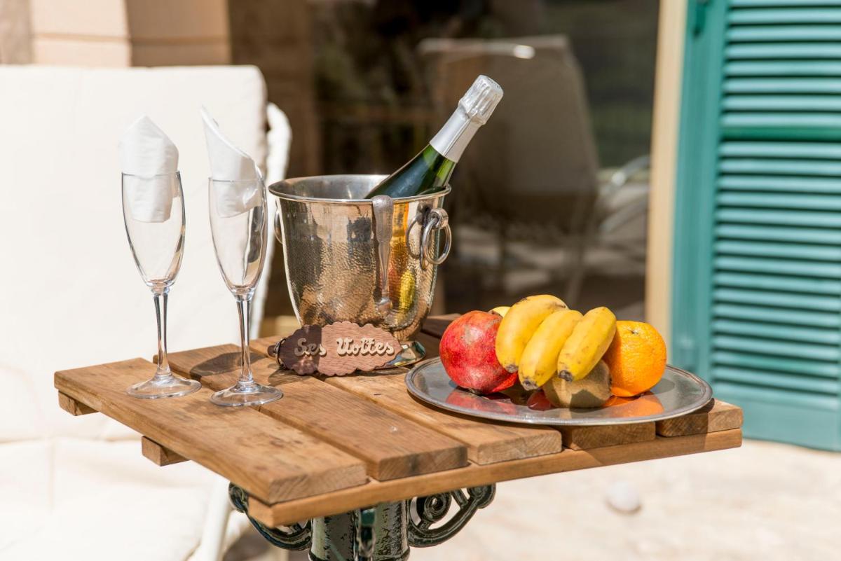 Finca Son Brondo Apartments