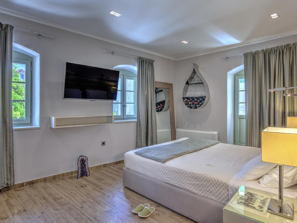Fiscardonna Luxury Suites