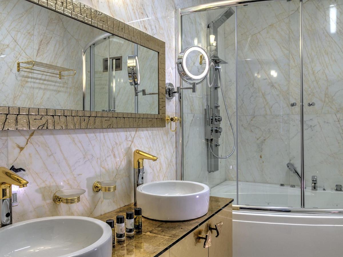 Fiscardonna Luxury Suites