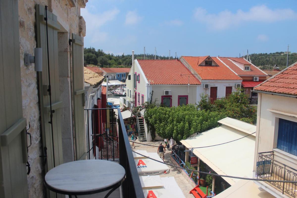 Fiscardonna Luxury Suites