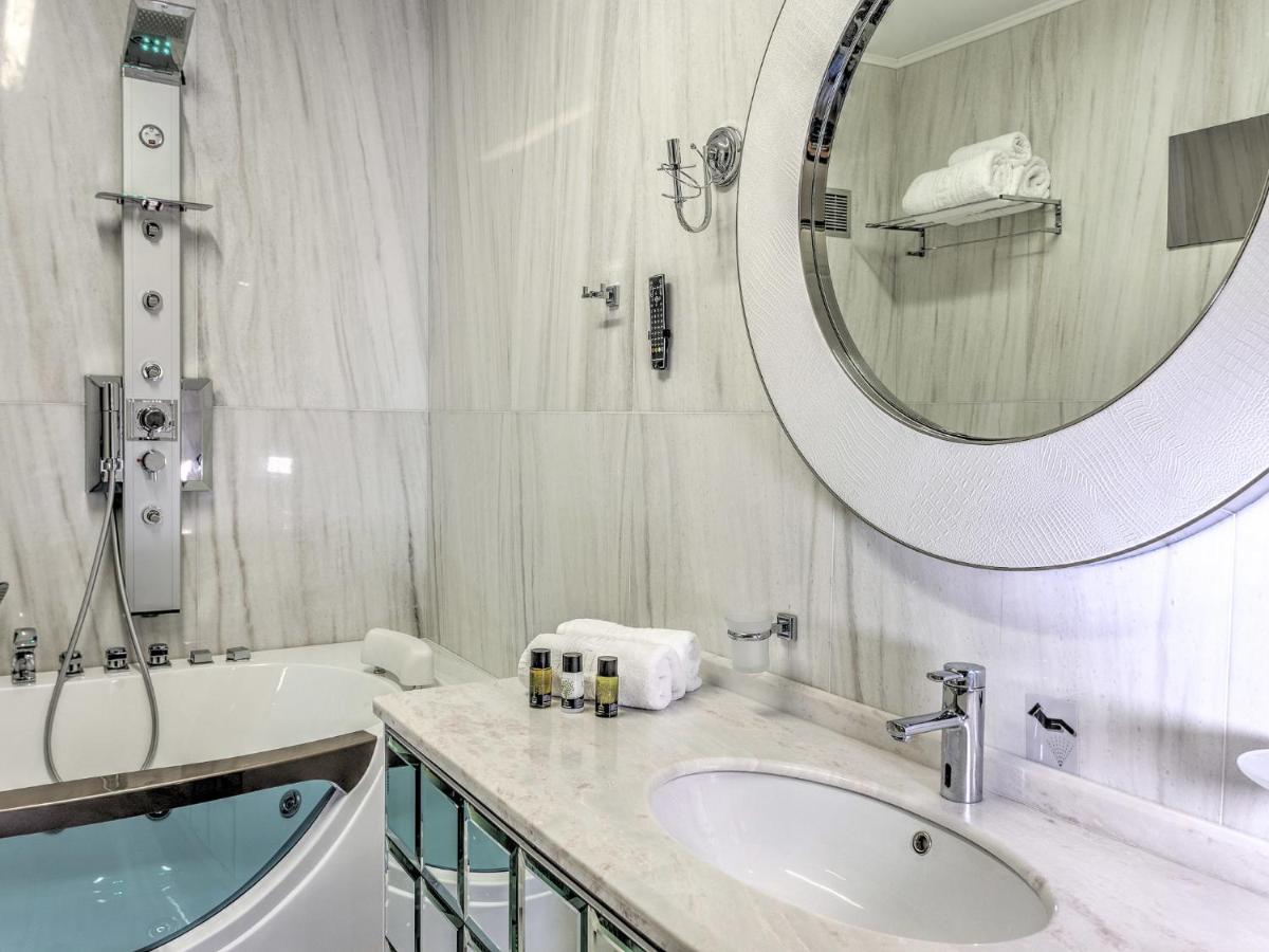 Fiscardonna Luxury Suites