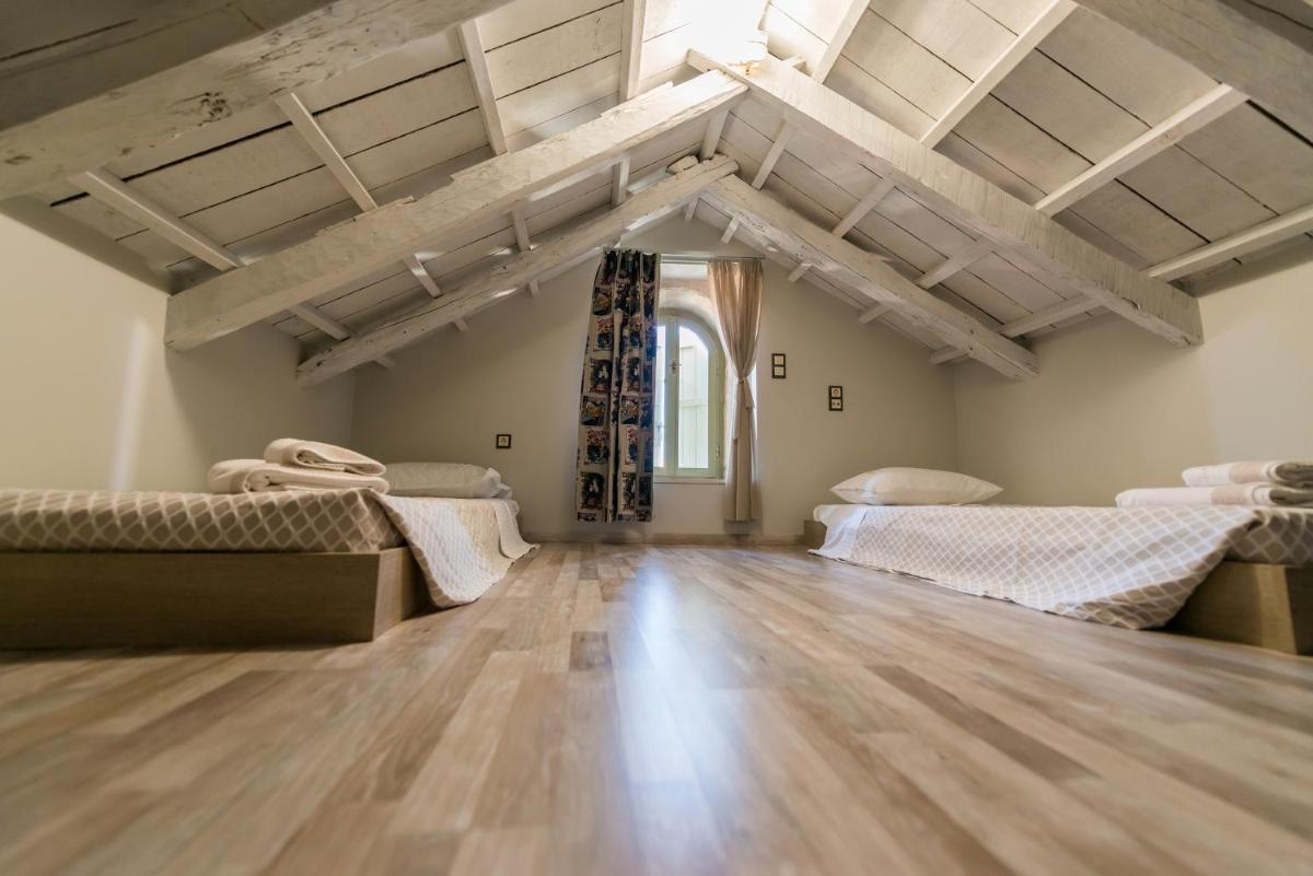 Fiscardonna Luxury Suites