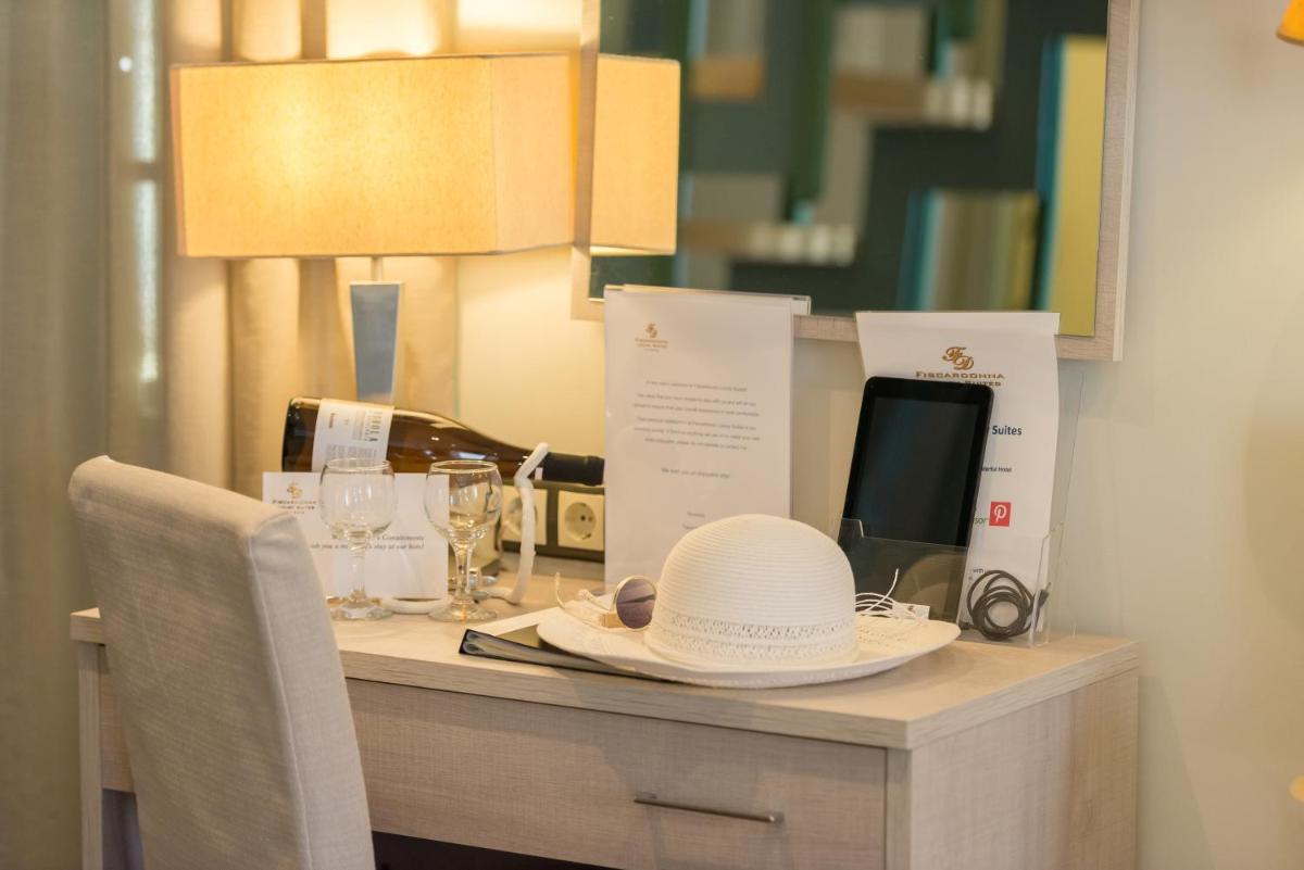 Fiscardonna Luxury Suites