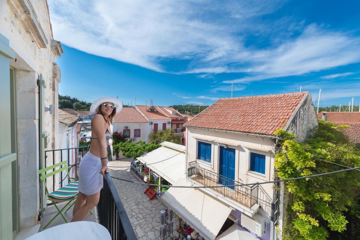 Fiscardonna Luxury Suites