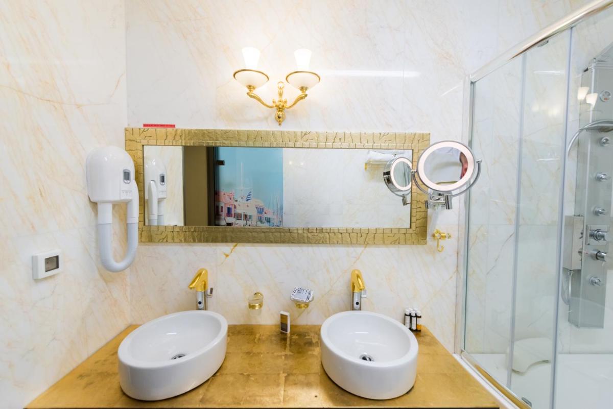 Fiscardonna Luxury Suites