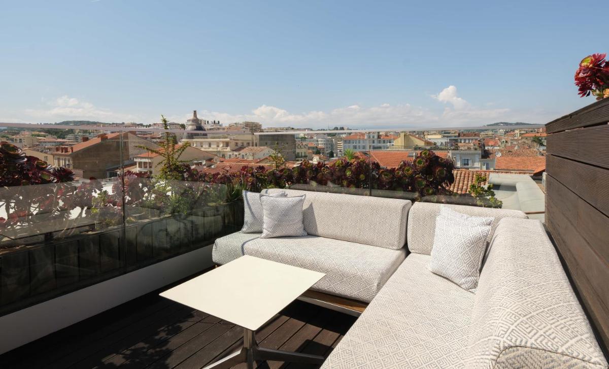 Five Seas by Inwood Hotels