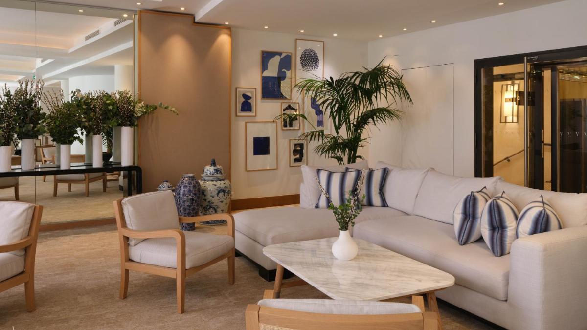 Five Seas by Inwood Hotels