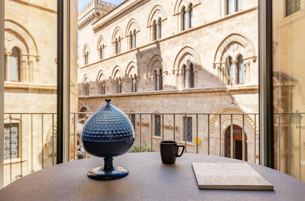 Fiveplace Design Suites & Apartments