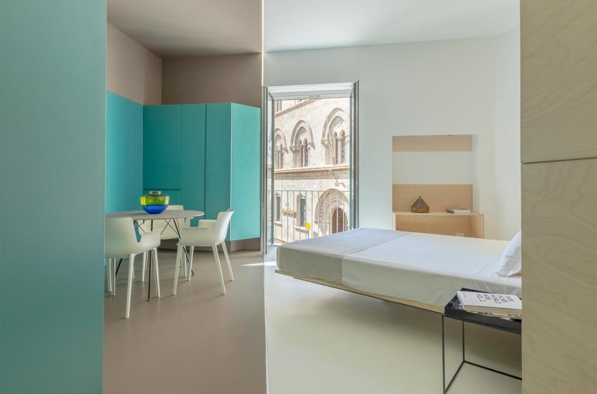 Fiveplace Design Suites & Apartments