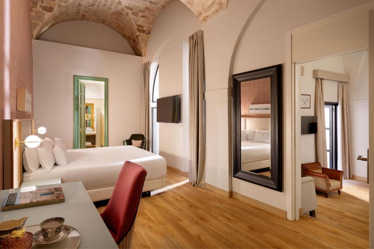 Los Seises Sevilla, a Tribute Portfolio Hotel