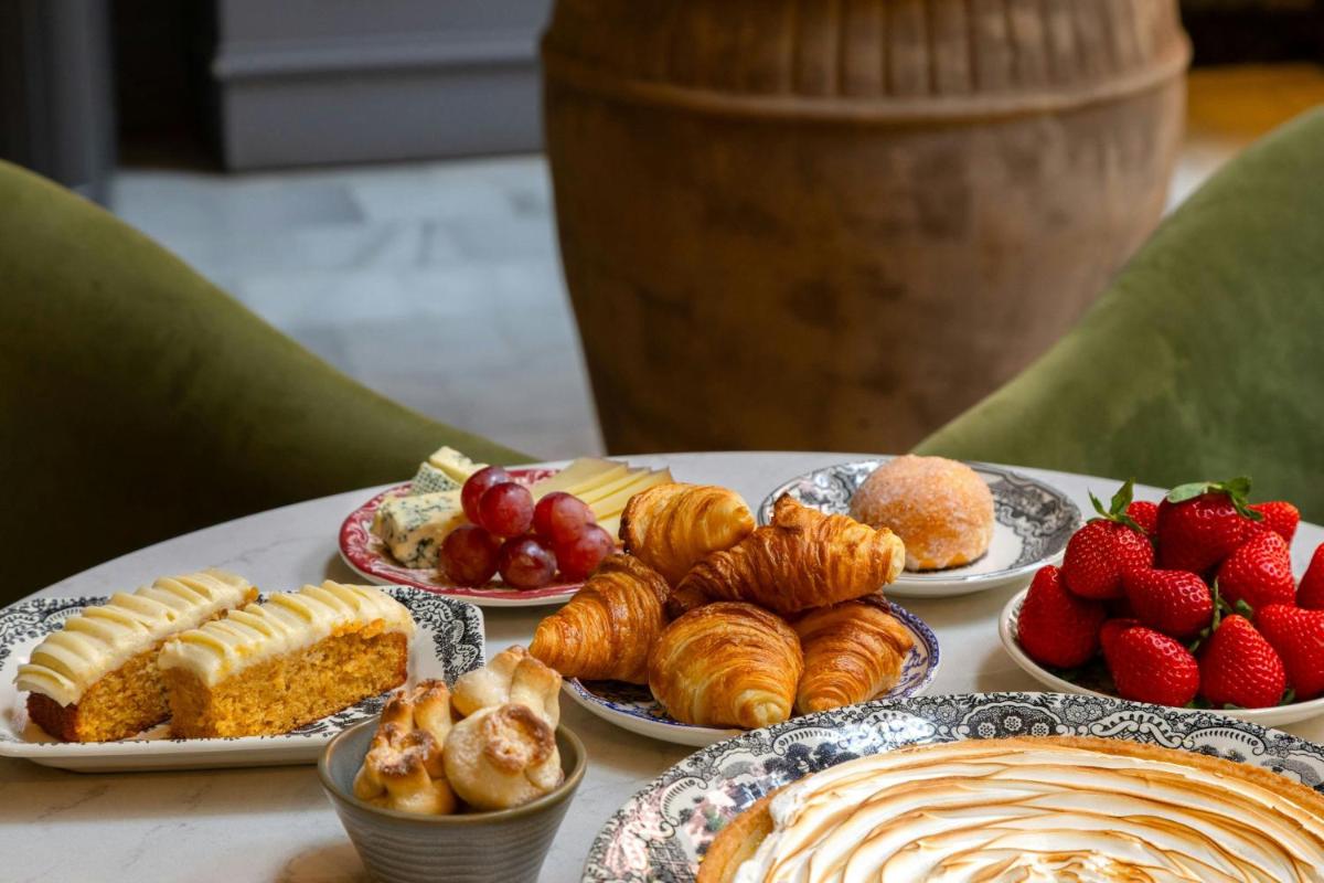 Los Seises Sevilla, a Tribute Portfolio Hotel