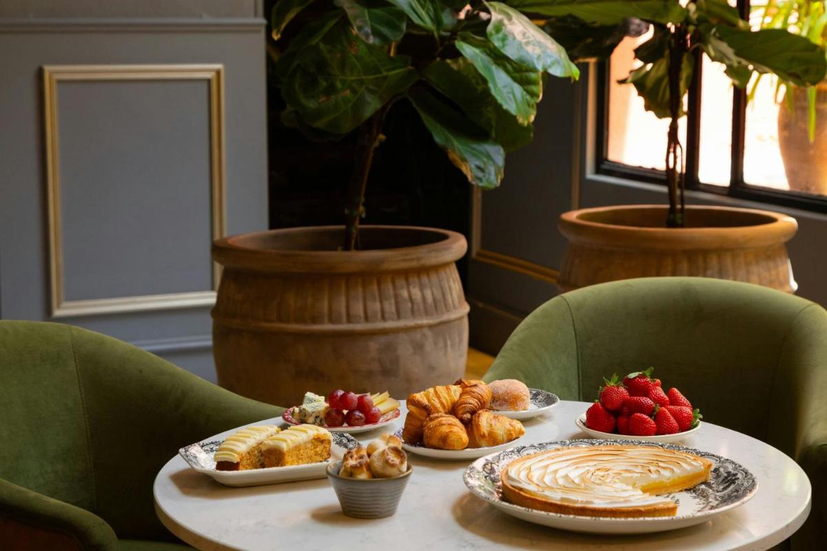 Los Seises Sevilla, a Tribute Portfolio Hotel