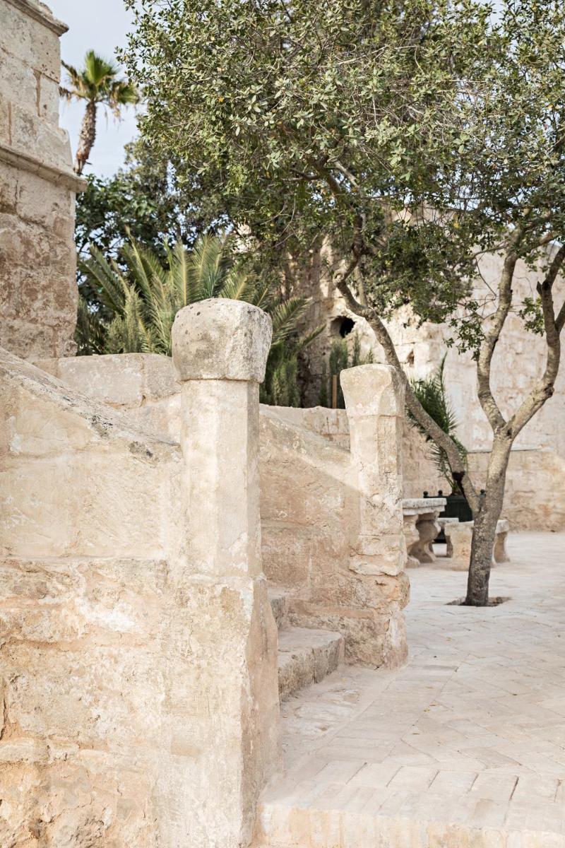 Santa Ponsa - Fontenille Collection