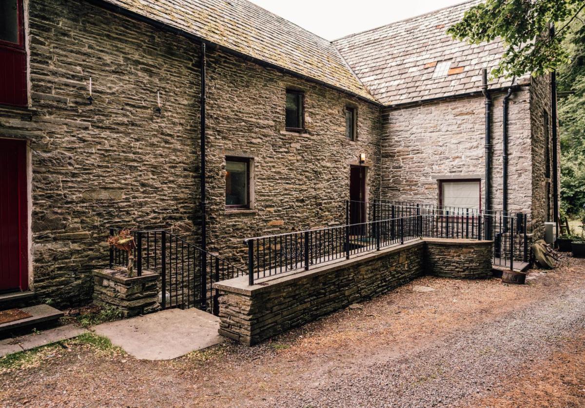 Forss House