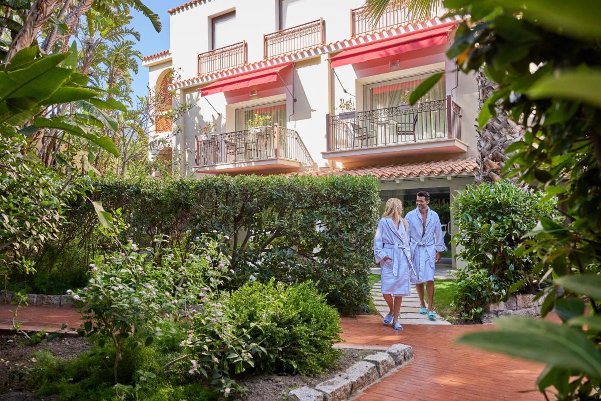 Forte Village Resort - Villa Del Parco & Spa