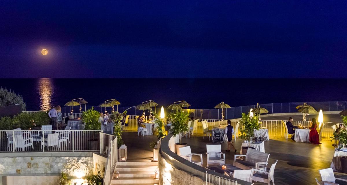 Forte Village Resort - Villa Del Parco & Spa