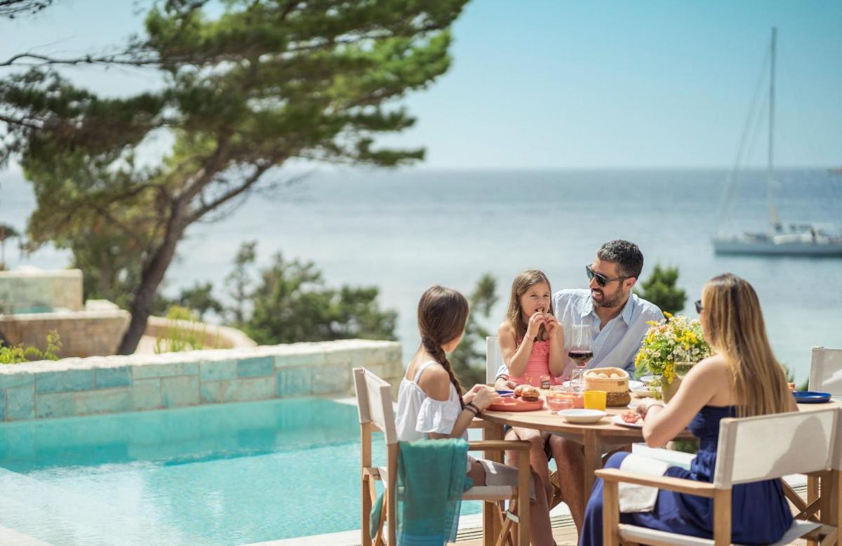 Four Seasons Astir Palace Hotel Athens