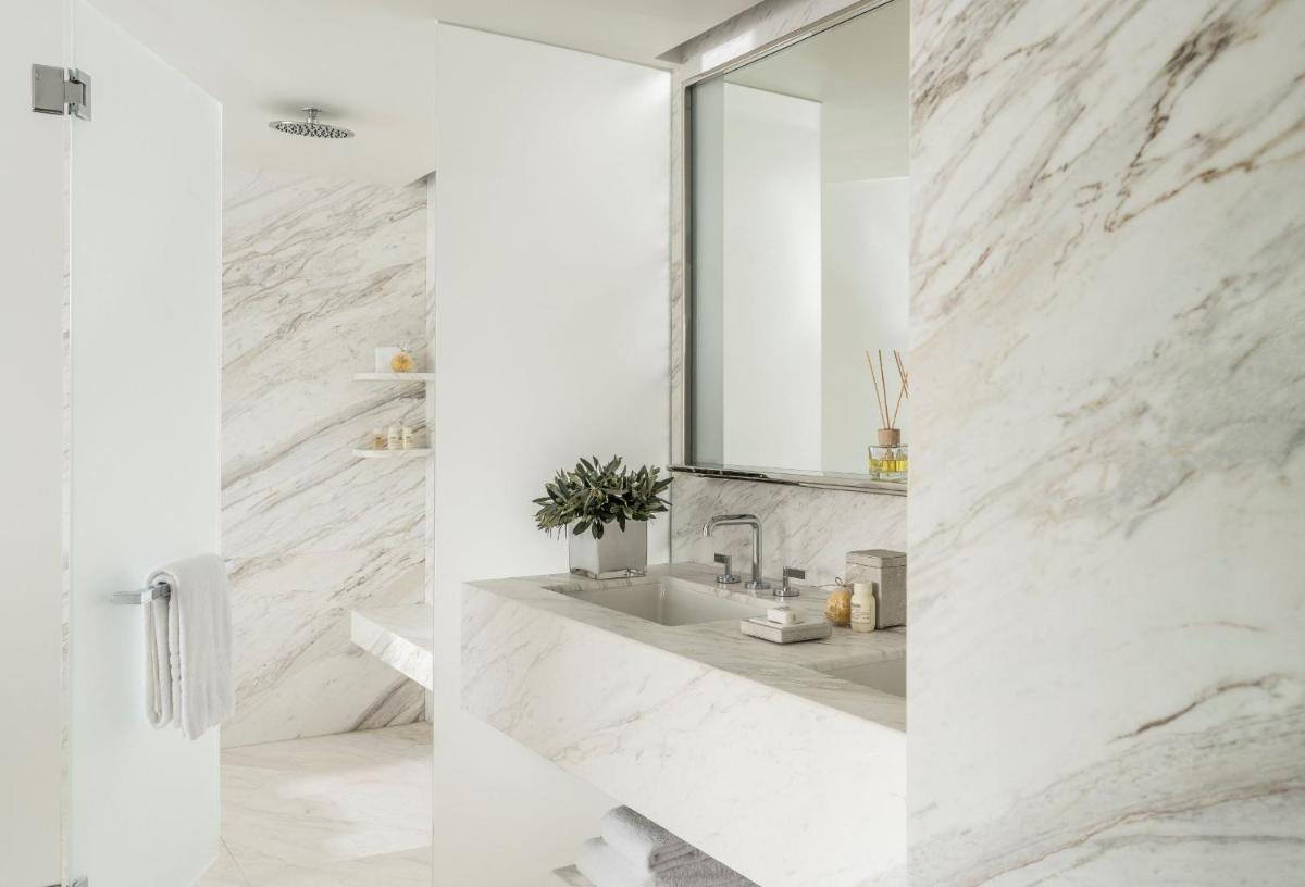 Four Seasons Astir Palace Hotel Athens