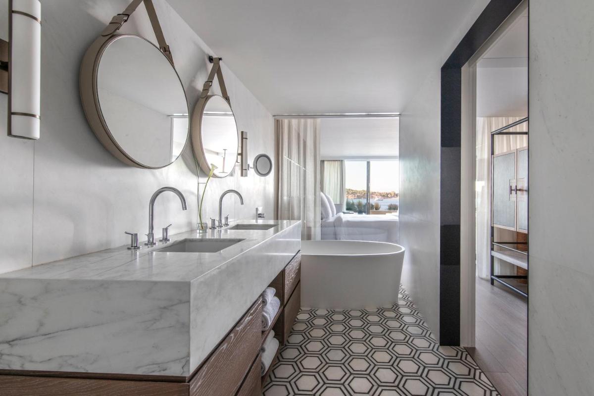 Four Seasons Astir Palace Hotel Athens