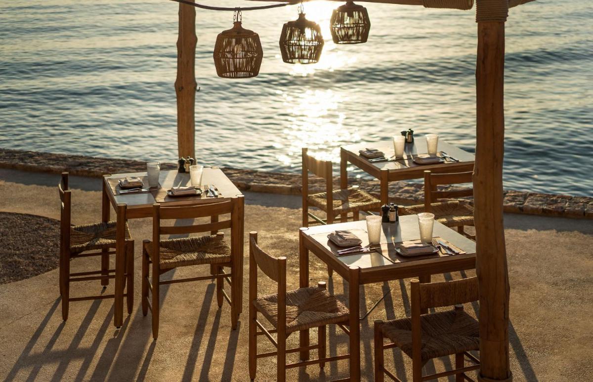Four Seasons Astir Palace Hotel Athens