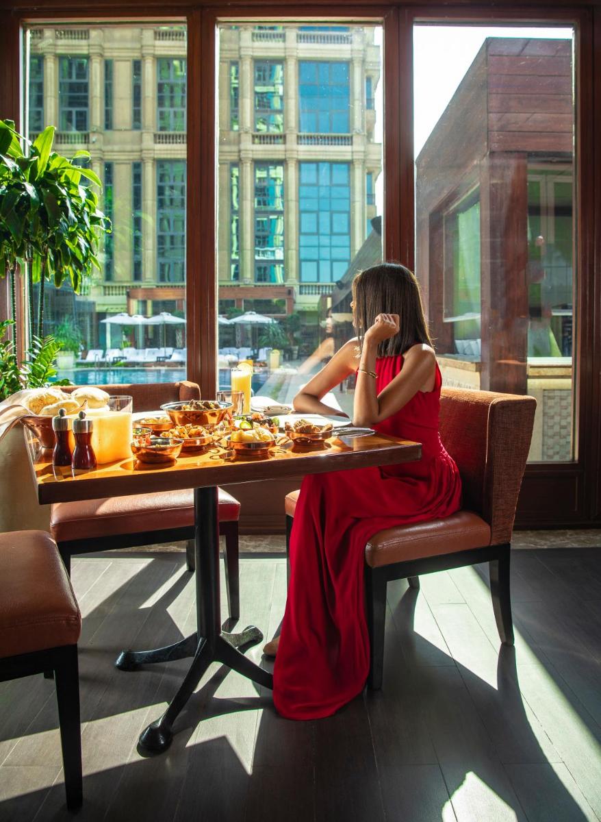 Four Seasons Cairo At The First Residence