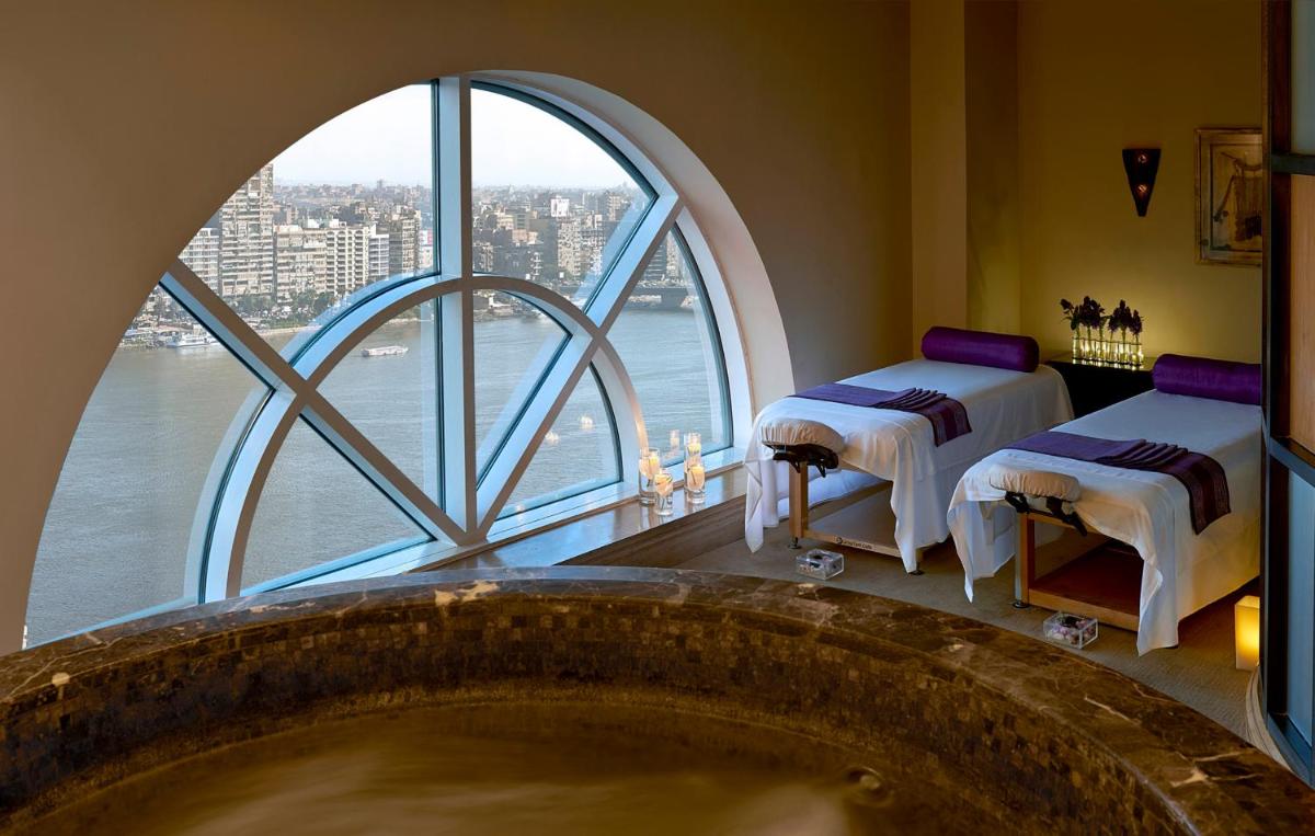 Four Seasons Cairo At The First Residence